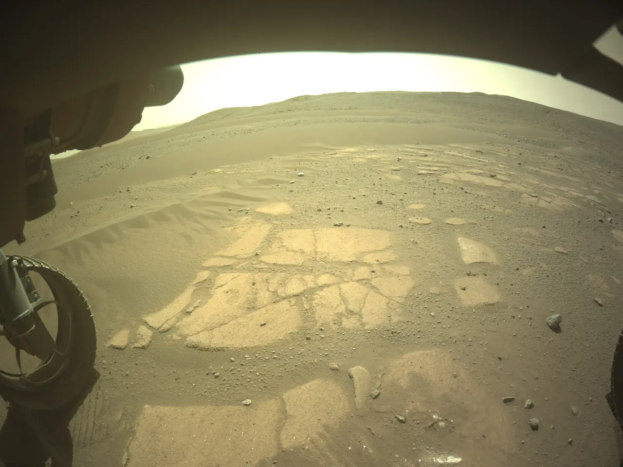 Dec. 8, 2025 (Sol 1707)